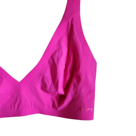 Skims Bra Pink XL Women's Naked Plunge Bra Fuchsia NEW Wireless Back Close - Picture 3 of 11